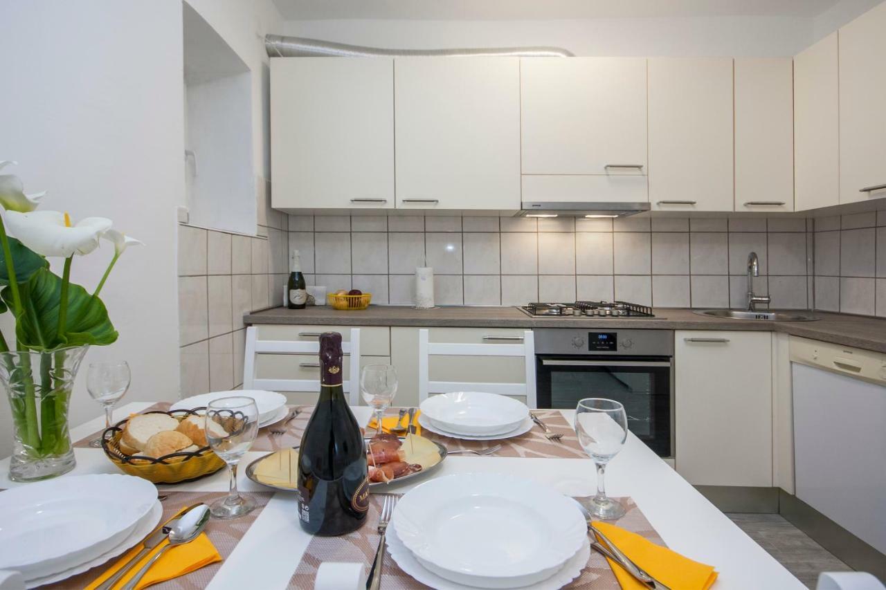 Apartment Marsela Šibenik Exteriör bild