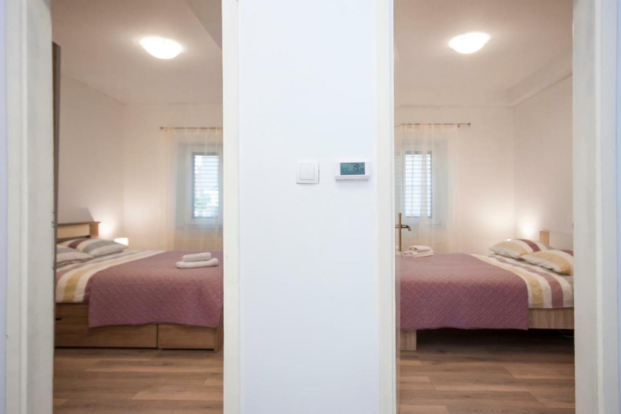 Apartment Marsela Šibenik Exteriör bild